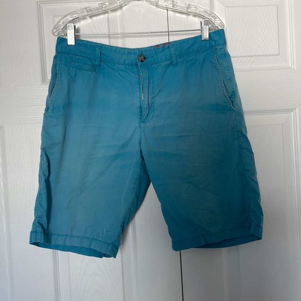 1901 light blue chino shorts